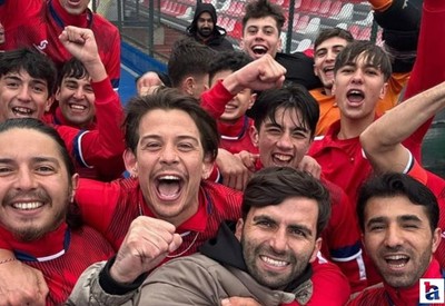 Pursaklar Belediye Spor Kulübü Hokey Takımı başarıya doymuyor