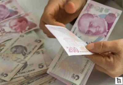 Yaşlı ve engelli aylıkları hesaplara yatırıldı
