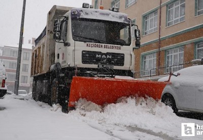 Keçiören Belediyesi kar mesaisinde: Ekipler sahaya indi!