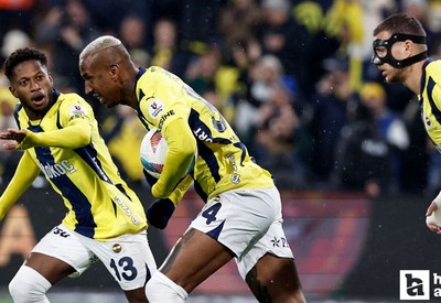 Fenerbahçe yarıştan kopmamak için Sivasspor ile karşı karşıya gelecek