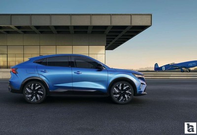 Üstün performanslı SUV Renault Rafale zamsız fiyatla satılıyor!