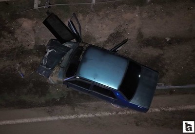 Kırıkkale'de kaza yapan sürücü otomobili ve yaralıları bırakıp kaçtı
