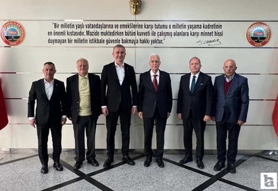 Yaşar Neslihanoğlu'ndan Türkiye Emekliler Derneğine ziyaret
