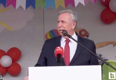 Mansur Yavaş Ata Çiftliği'nde çocukların 23 Nisan coşkusuna ortak oldu
