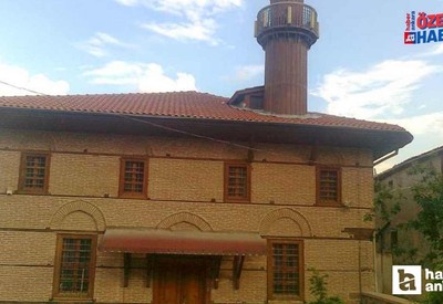 İsmini içinde kullanılan malzemeden alan bir Osmanlı Mirası: Ağaç Ayak Camii