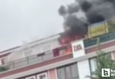 Ankara Pursaklar’da 5 katlı binada yangın paniği