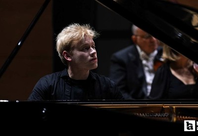 Rus piyanist Alexander Malofeev CSO Ada Ankara’da sahne aldı