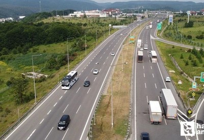 Bolu Dağı Tüneli'nde kaza: Ankara yolunda 3 kişi yaralandı