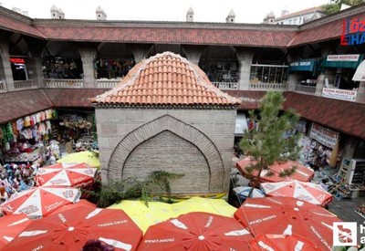 Evlenecek çiftler buraya koşuyor: Binlerce yıllık Osmanlı mirası, alışverişin kalbi oldu!