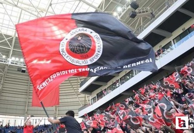 Gençlerbirliği Süper Lig'e son adımda taraftarlarına dev ekran kuracak