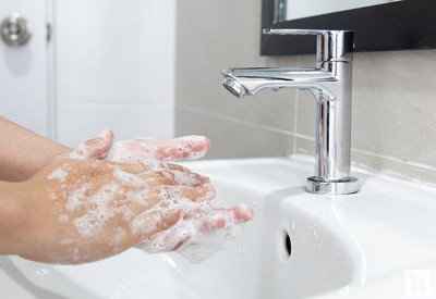 Uzman isim ellerin yıkanmasında doğru bilinen o yanlışı açıkladı