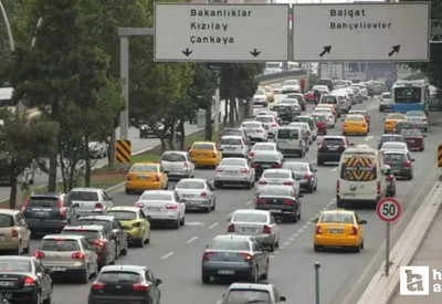 Başkent Ankara'da araç sayısındaki yükseliş kazaları da arttırdı