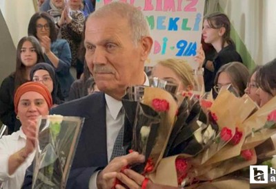 Sincan'da emekli olan müdüre duygu yüklü veda