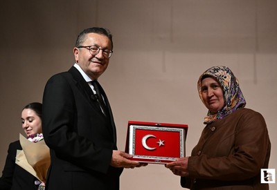 Altındağ Belediyesi Anneler Gününü düzenlediği program ile kutladı