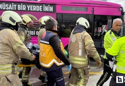 İstanbul'da metrobüs kazası: 1 kişi öldü, 20 kişi yaralandı