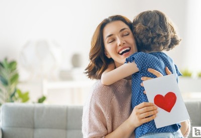 Anneler günü mesajları | Resimli, özel, duygulu anneler günü sözleri