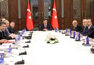 Ekonomik Koordinasyon Kurulu'ndan ekonomik istikrar mesajı çıktı