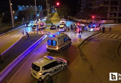 Kırıkkale'de zincirleme trafik kazasında 2 sürücü yaralandı
