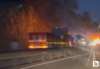 Ayaş'ta seyir halindeki otomobil alev alıp küle döndü!