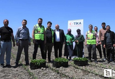 TİKA Azerbaycan'da sel mağduru çiftçilerin yüzünü güldürdü