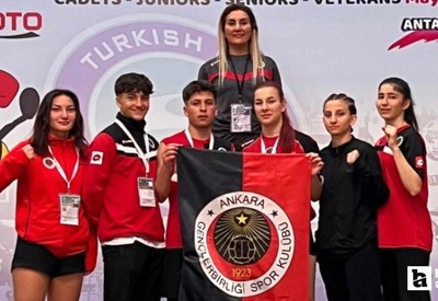 Gençlerbirliği Kick Boks Takımı Antalya'dan 5 madalyayla dönüyor
