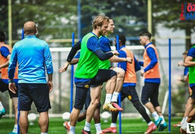 Ankaragücü'nde sözleşmesi devam eden oyuncular hangileri?