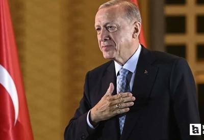 Ankara'ya dönen Cumhurbaşkanı Erdoğan'ı Vali Vasip Şahin karşıladı