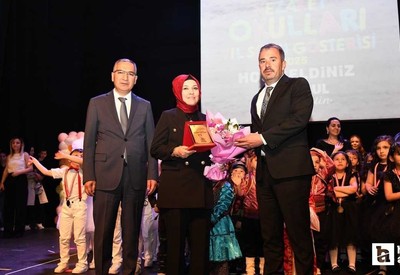 Pursaklar Belediyesi Nezaket Okullarında mezuniyet coşkusu yaşanıyor