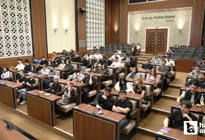 Keçiören Belediyesi YKS sınavı öncesi öğrencilere moral eğitimi verdi