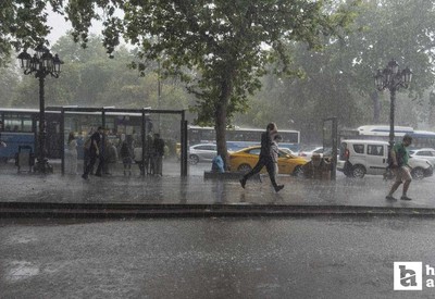Ankara'da etkili sağanak yağış su baskınlarına neden oldu