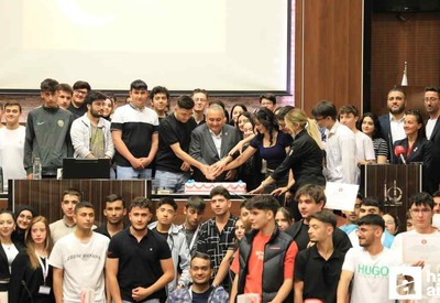 Keçiören Belediyesi stajyer öğrenciler için veda programı düzenledi