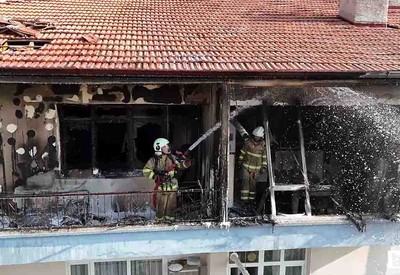 Kırıkkale'de yangın çıkan evde tüp patladı, 1 kişi hastaneye kaldırıldı
