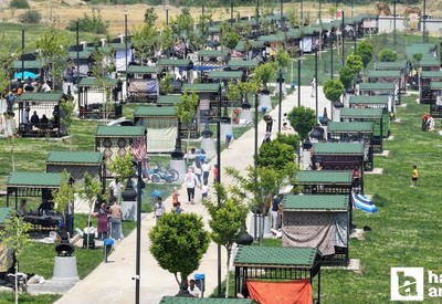 Sincan Belediyesi'nin Sincan Park'ta mangal hizmetine ilgi büyük oldu