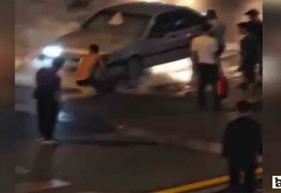 Mamak'ta seyir halindeki araçta yangın çıktı