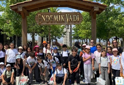 Pursaklar Belediyesi Endemik Vadi Etimesgut'tan gelen ortaokul öğrencilerini misafir etti