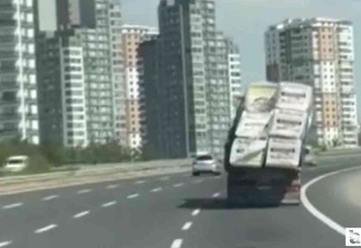 Çankaya çevreyolunda aşırı yüklü kamyon trafik güvenliğini tehlikeye attı