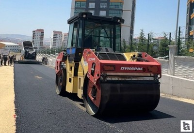 Sincan Belediyesi yollarda asfaltlama hizmetine aralıksız devam ediyor