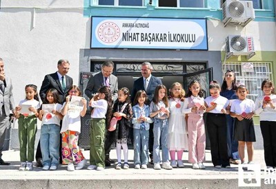 Altındağ Belediye Başkanı Tiryaki öğrencilerin karne sevincini paylaştı