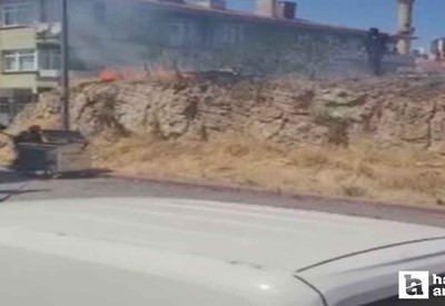Keçiören'de devrilen elektrik direği yangına sebep oldu