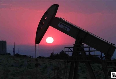Brent petrolün varil fiyatı yüzde 3'ten fazla geriledi