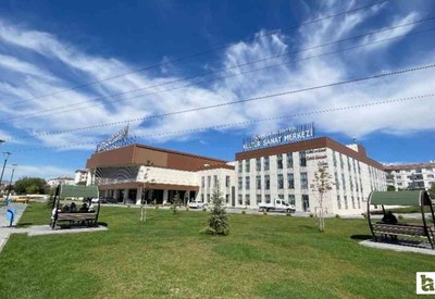 Sincan Fatih Fuar Kongre Merkezi pek çok sektörü bir araya getiriyor