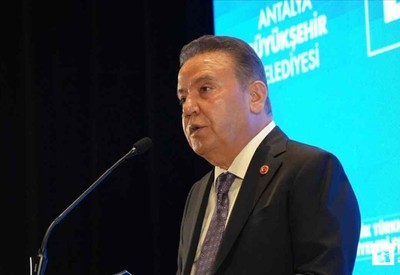 Antalya Büyükşehir Belediye Başkanı Muhittin Böcek görevden uzaklaştırıldı