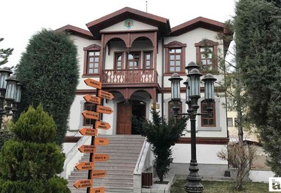 Başkentte belediyeye garson, işçi ve çöpçü alımı yapılacak