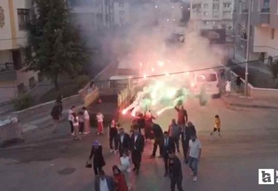 Altındağ'da damat konvoyunun üzerine havai fişekler düştü