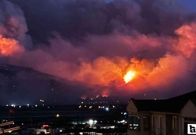 Sakarya'daki orman yangını büyümeye devam ediyor