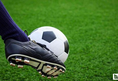 ABB Kız Futbol Okulu'nda 110 kız çocuğuna futbol eğitimi veriliyor