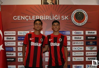 Gençlerbirliği 2 genç futbolcuyla profesyonel sözleşme imzaladı