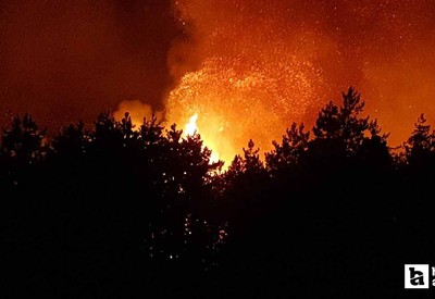 Karabük'te orman yangını rüzgarın etkisiyle yayılıyor