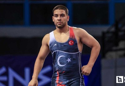 ASKİ Spor'un genç milli güreşçisinden dünya şampiyonasında bronz madalya