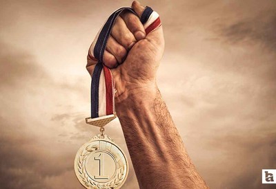 Bilim olimpiyatlarına katılan gençlerden büyük başarı!